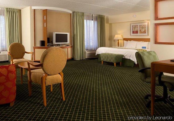 Fairfield Inn And Suites Atlanta Airport South/Sullivan Road College Park Δωμάτιο φωτογραφία