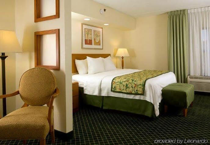 Fairfield Inn And Suites Atlanta Airport South/Sullivan Road College Park Εξωτερικό φωτογραφία